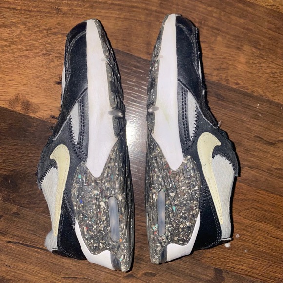 Nike Air Max 90 Recraft Worldwide Pack Sneakers Black Gray Shoes Size 1Y - Picture 11 of 11